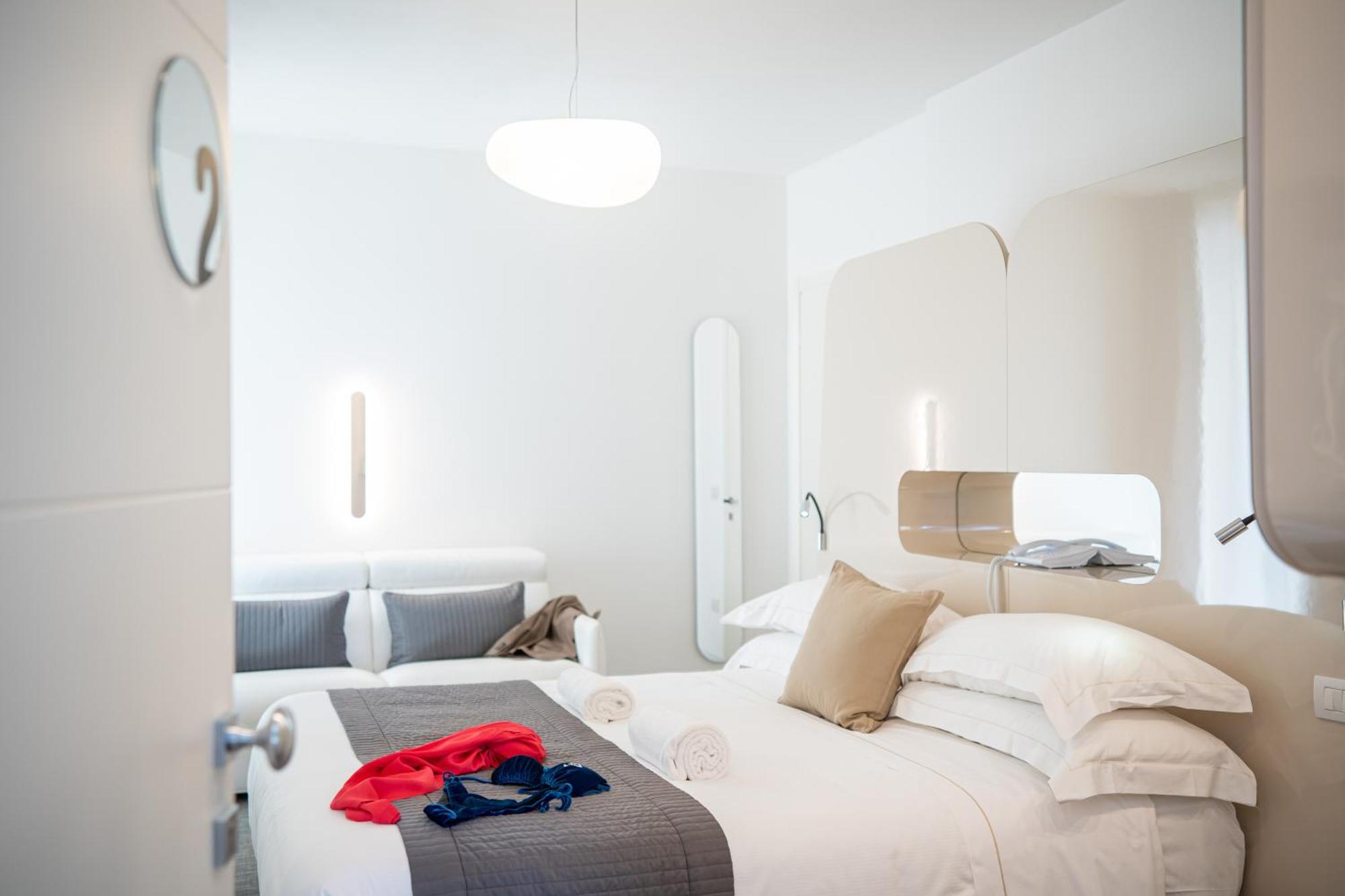 Iconic Wellness & 3* Arezzo