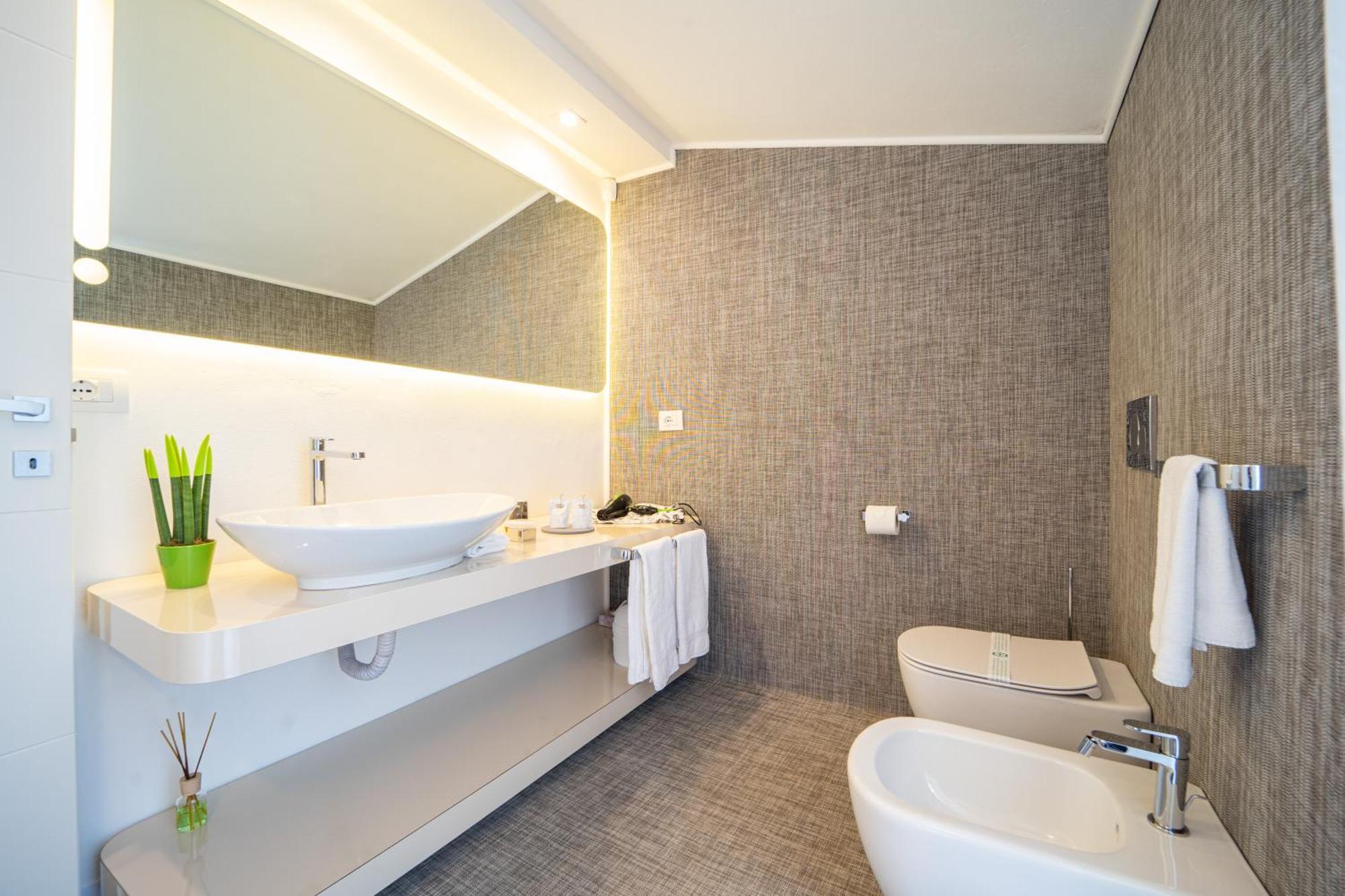 Iconic Wellness & Bed & Breakfast